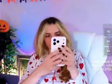 Marykiskis  live sex cam