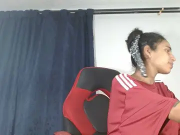 Sweetangel2582  live sex cam