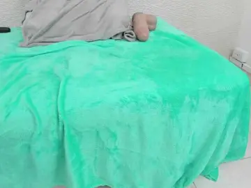 AlliceGreen  live sex cam