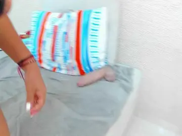 AlliceGreen  live sex cam