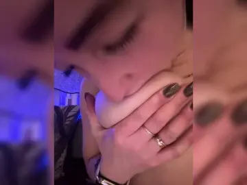 AureliyXXX  live sex cam