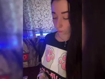 AureliyXXX  live sex cam