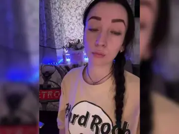 AureliyXXX  live sex cam