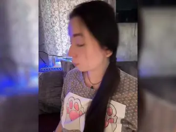 AureliyXXX  live sex cam