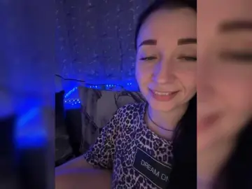 AureliyXXX  live sex cam