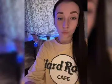 AureliyXXX  live sex cam