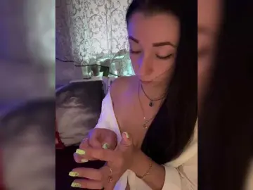 AureliyXXX  live sex cam