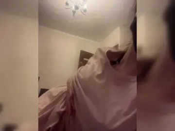 Barsi8  live sex cam