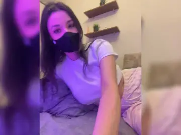 Barsi8  live sex cam