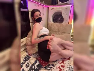 Barsi8  live sex cam