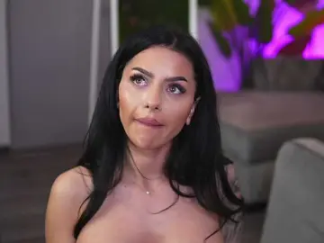 IvyTrix  live sex cam