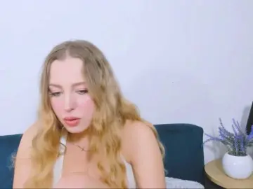 NoahAngel  live sex cam