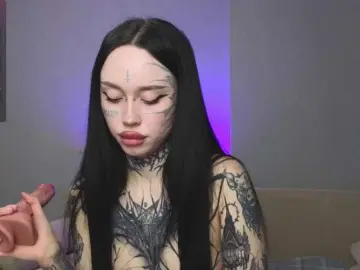 Somniya  live sex cam