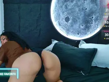 JuliRogers  live sex cam