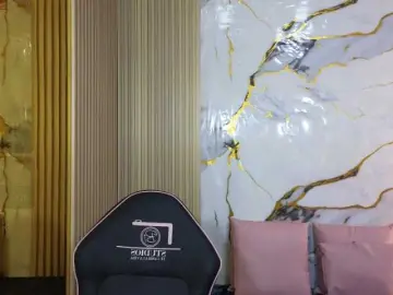 Lexy-tay  live sex cam