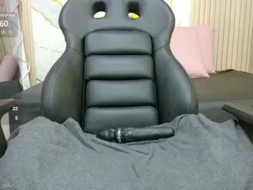 Lexy-tay  live sex cam