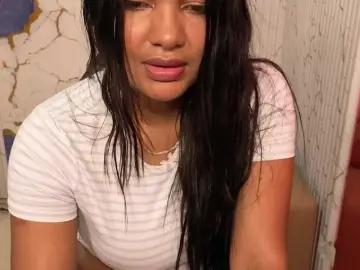 Lexy-tay  live sex cam