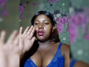 Maya21a  live sex cam