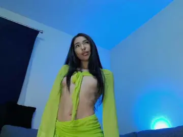 Sashaluvv  live sex cam