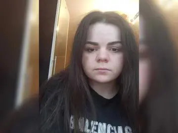 Selenahome  live sex cam