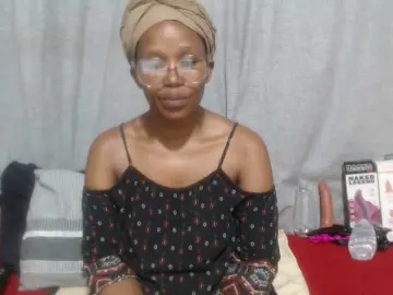 Sheila80  live sex cam