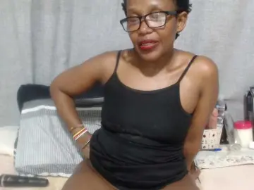 Sheila80  live sex cam