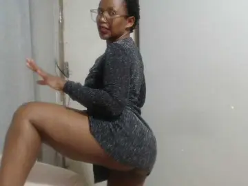 Sheila80  live sex cam