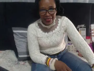 Sheila80  live sex cam