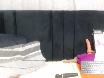 Sheila80  live sex cam