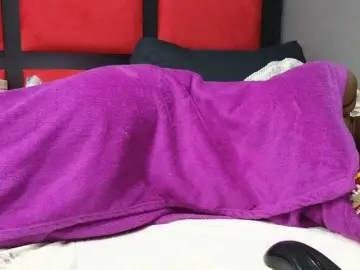 Sheila80  live sex cam