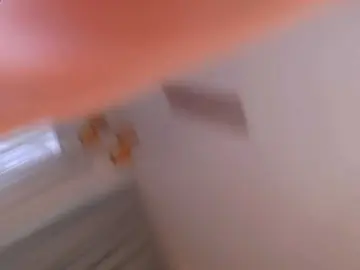 Tilly-Eliot  live sex cam