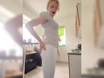 Evittaellite1-  live sex cam