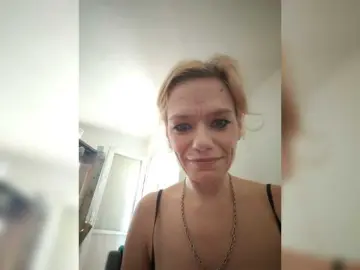 Evittaellite1-  live sex cam
