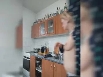 Evittaellite1-  live sex cam