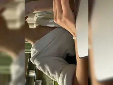 Sweet-space8899-9988-1  live sex cam