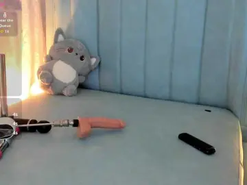 AlexaFoxy18  live sex cam