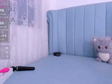 AlexaFoxy18  live sex cam