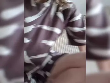 Angel1102  live sex cam