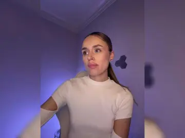 Enchantix  live sex cam