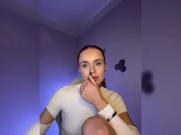 Enchantix  live sex cam