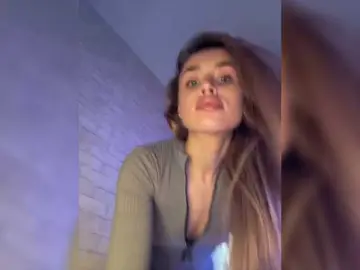 Enchantix  live sex cam