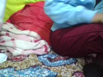 Raissa-Suan  live sex cam