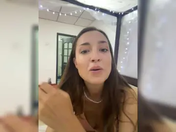 SelenaGoddessQuilla  live sex cam