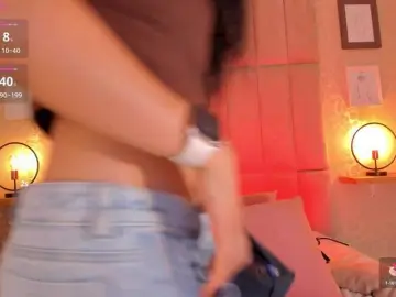 Amy-saenz  live sex cam
