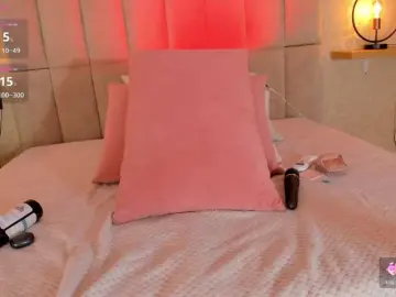 Amy-saenz  live sex cam