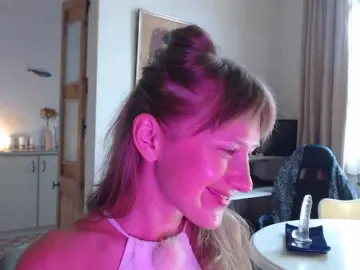 Lilcumminfox  live sex cam