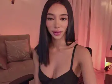 IsabellaLux-  live sex cam