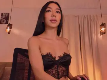 IsabellaLux-  live sex cam