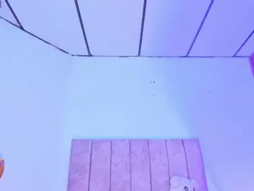 Mila-Wood  live sex cam