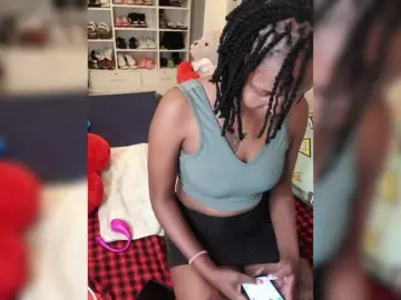 Pookie99  live sex cam